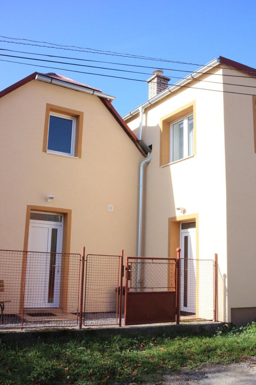 Apartmánový dom Mária Banská Štiavnica Esterno foto